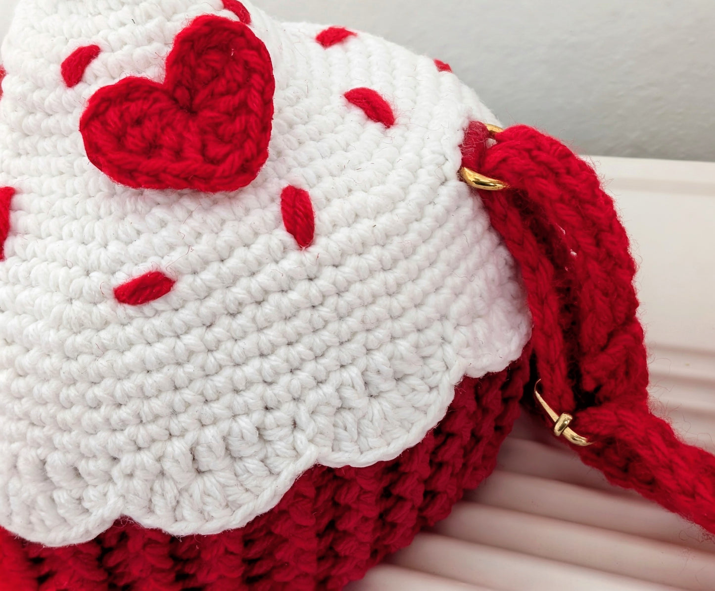 Melting Hearts Cupcake Crossbody Bag