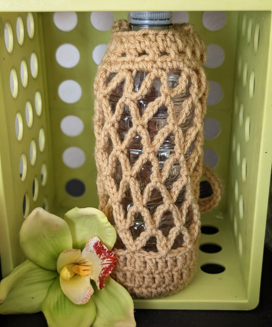 The Hydration Hero: Crochet Water Bottle Sling