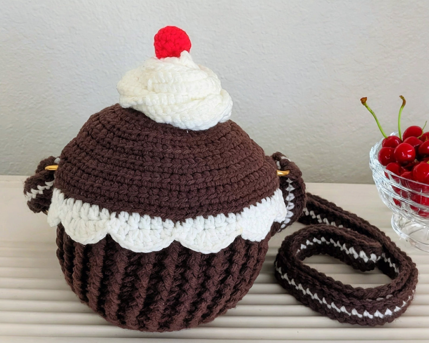 Whipped Top Cupcake Crossbody Bag