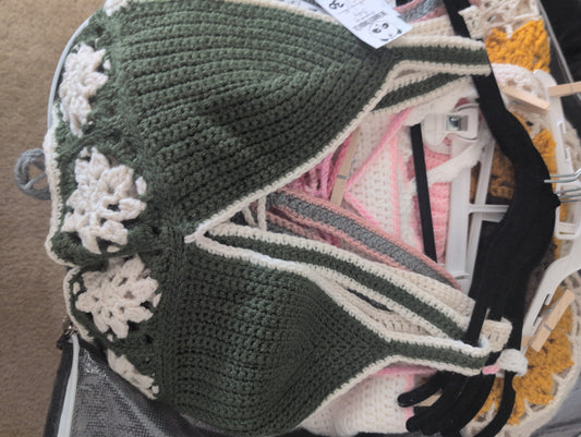 Granny Flower Crop Top